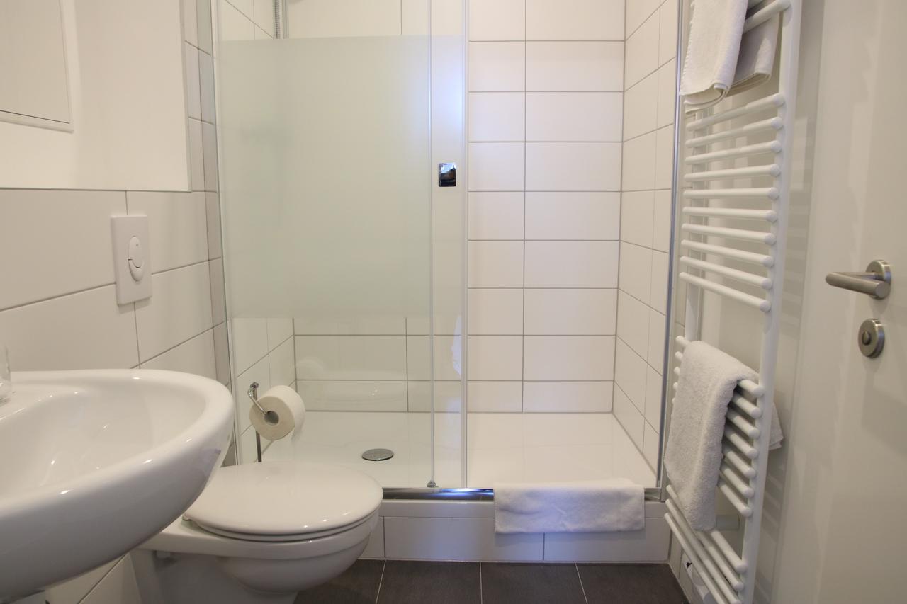 Motel Schoenefeld Großziethen Eksteriør bilde