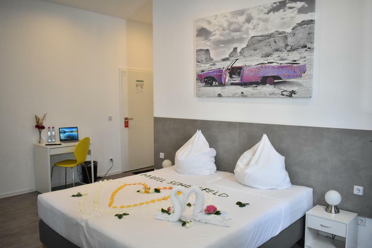 Motel Schoenefeld Großziethen Eksteriør bilde